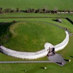 Conhecendo a Irlanda: Newgrange