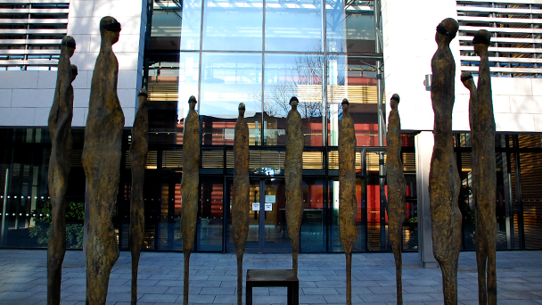 Conhecendo a Irlanda: 1916 Rising Sculpture