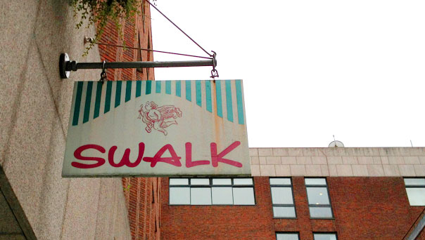 Achado em Dublin: Swalk